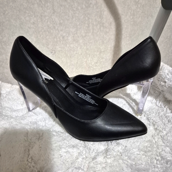 MARC NEW YORK  Elegant Black Women's Heels...CLEAR HEELS ...SIZE:8M - Picture 1 of 12